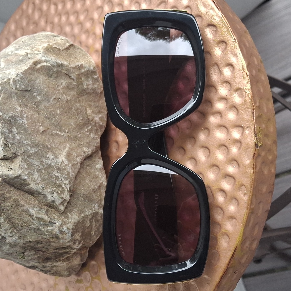 CHANEL Black and Gold Sunglasses - Picture 8 of 8